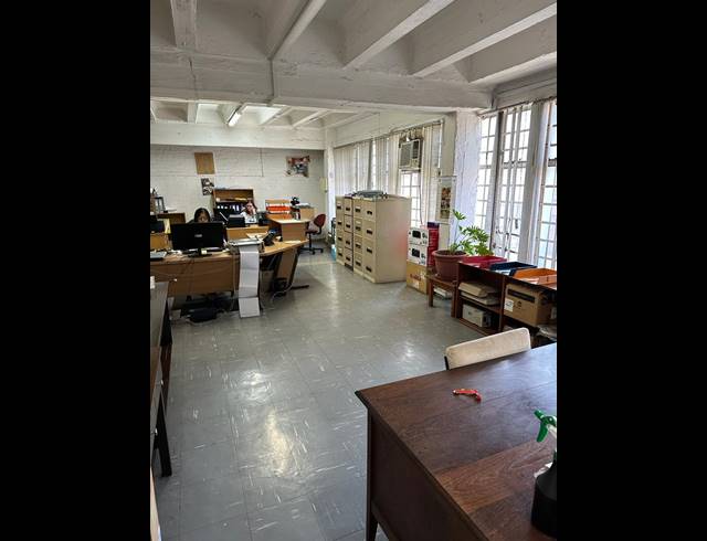 2,793M² BUILDING FOR SALE IN CONGELLA
